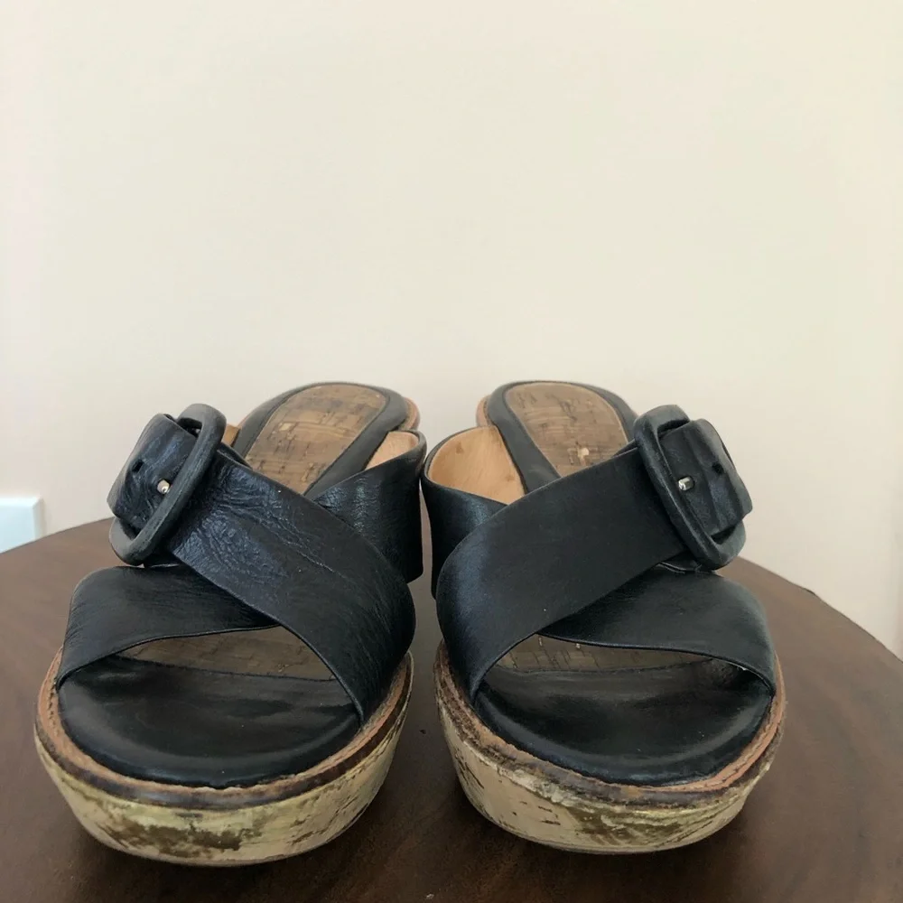 Sofft black leather wedge slides with buckle & cork-covered heel with gold - Picture 10 of 13